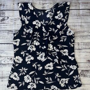 Ann Taylor Navy and White Floral Blouse Sz. 10